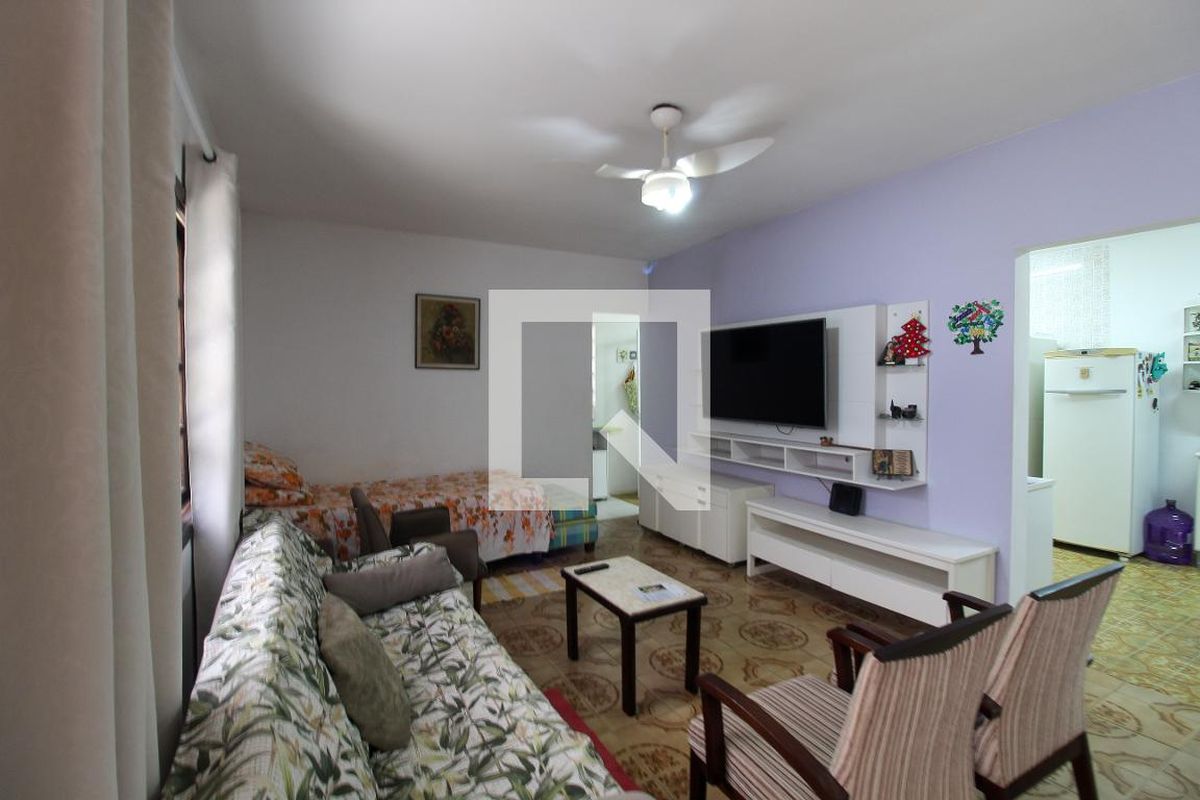 Casa, 2 quartos, 225 m² - Foto 4