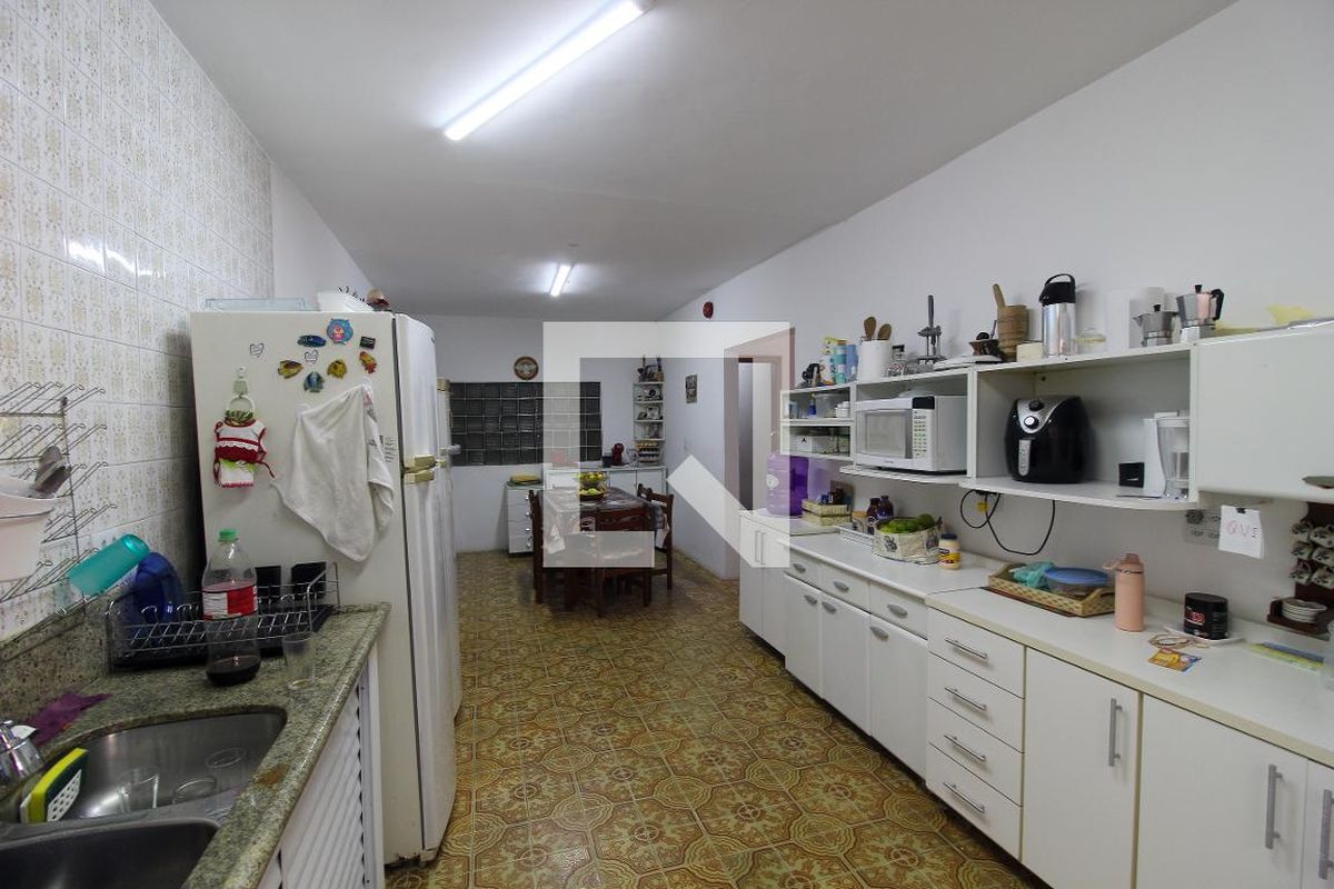 Casa, 2 quartos, 225 m² - Foto 15