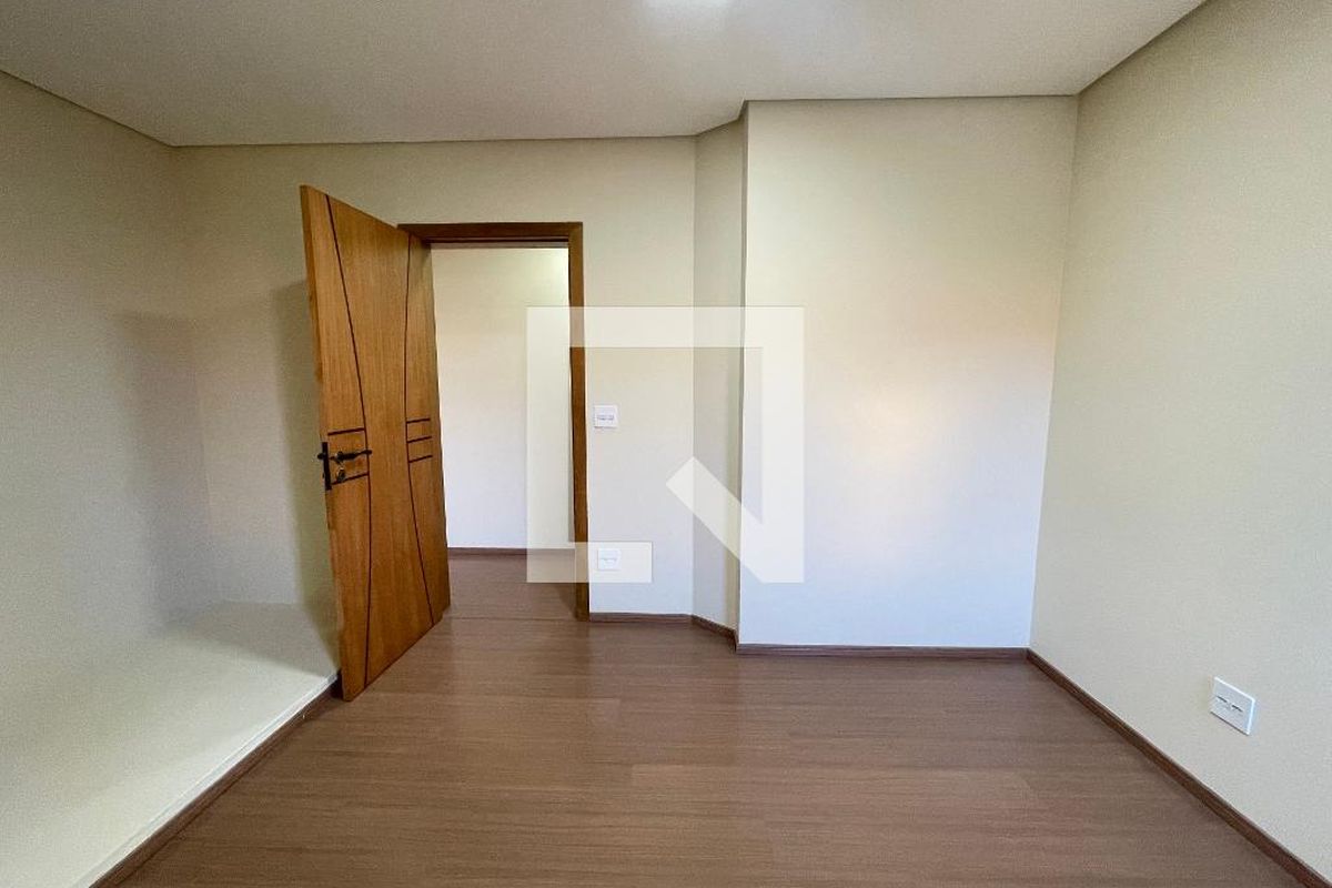 Casa, 3 quartos, 277 m² - Foto 20