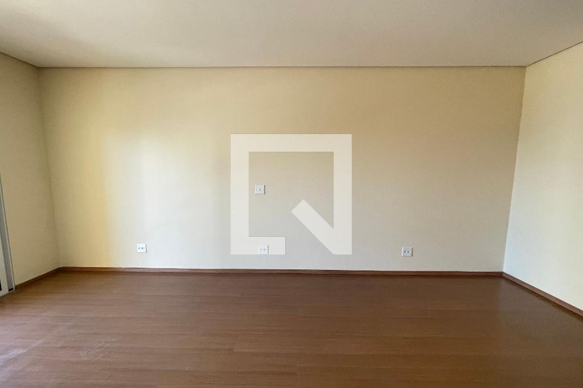 Casa, 3 quartos, 277 m² - Foto 30