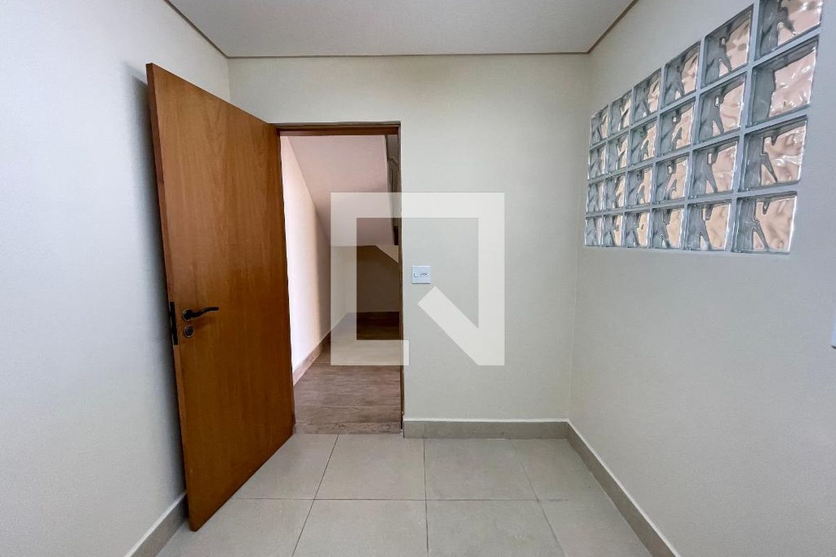 Casa, 3 quartos, 277 m² - Foto 68