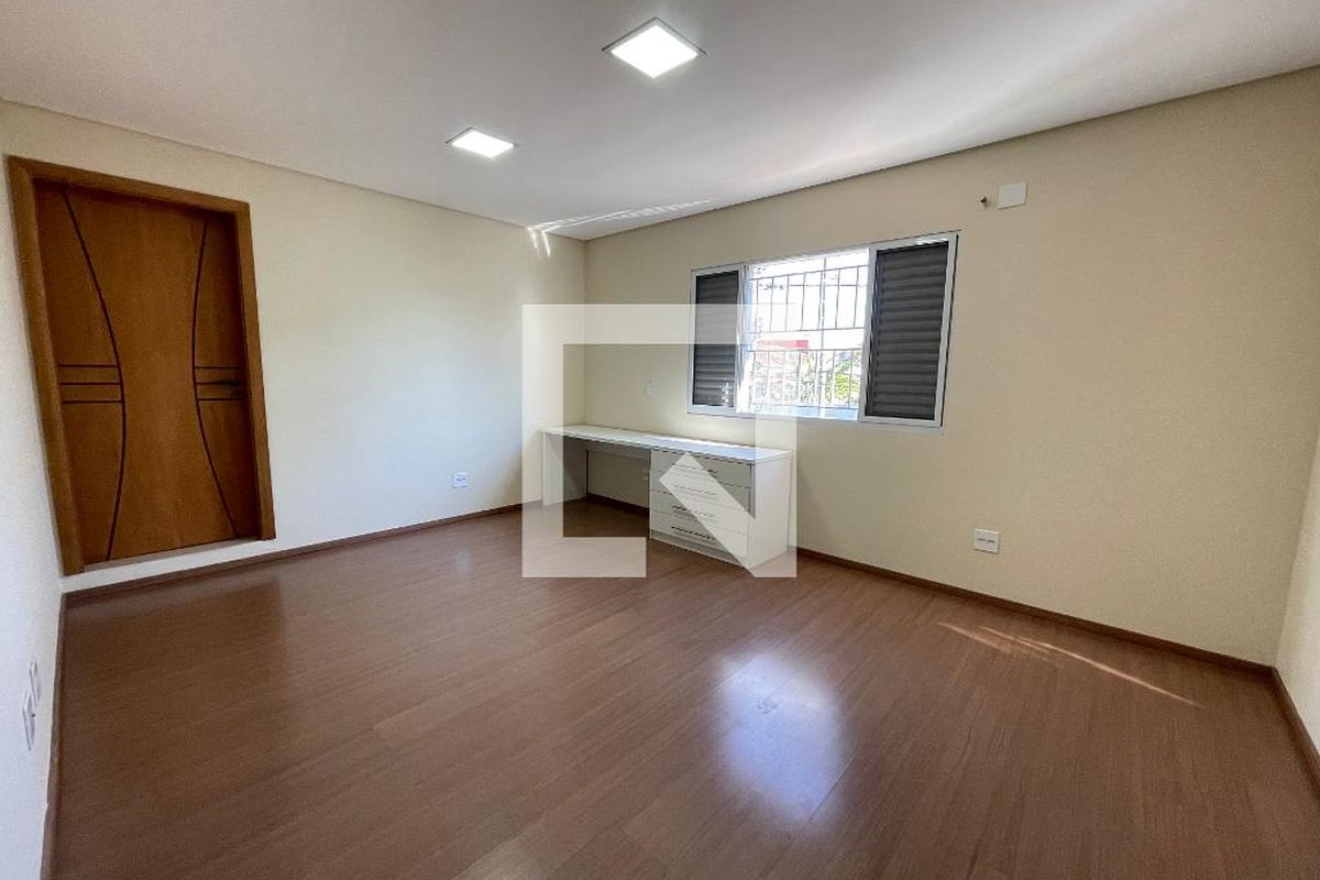Casa, 3 quartos, 277 m² - Foto 22