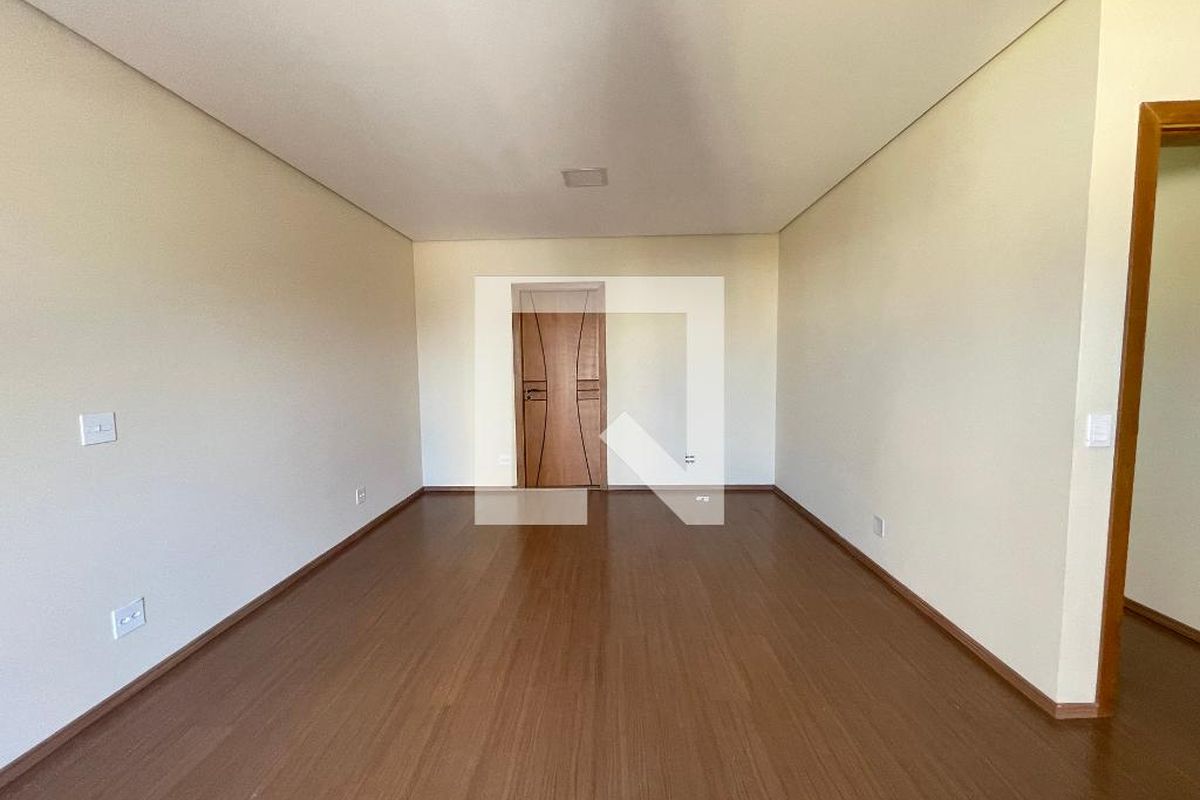 Casa, 3 quartos, 277 m² - Foto 28
