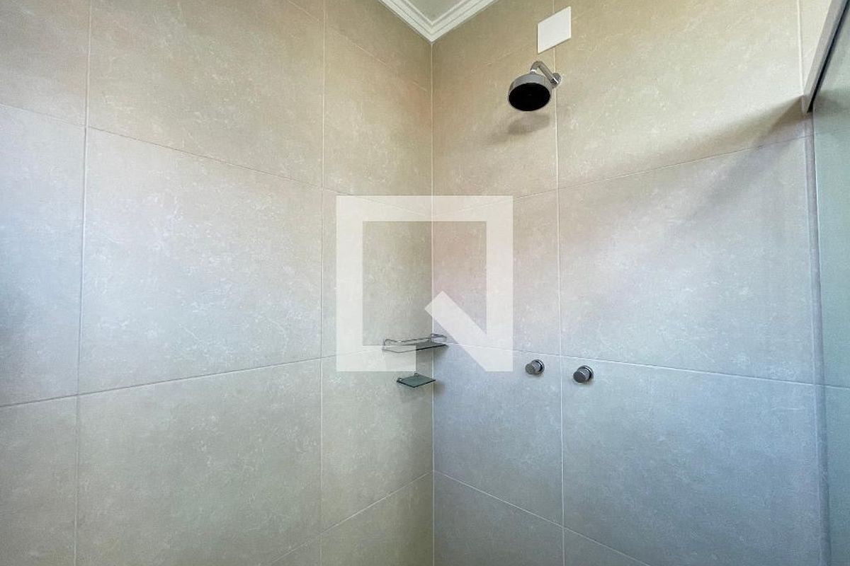 Casa, 3 quartos, 277 m² - Foto 47