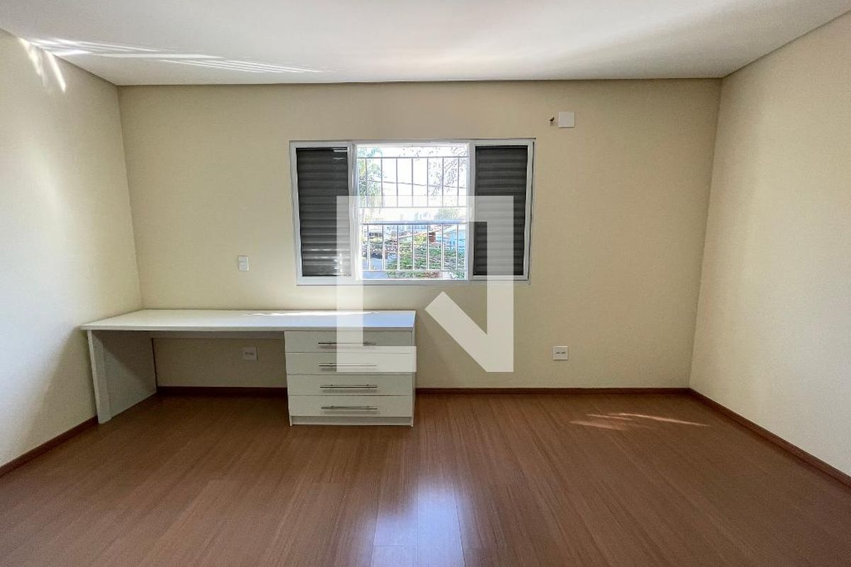 Casa, 3 quartos, 277 m² - Foto 24