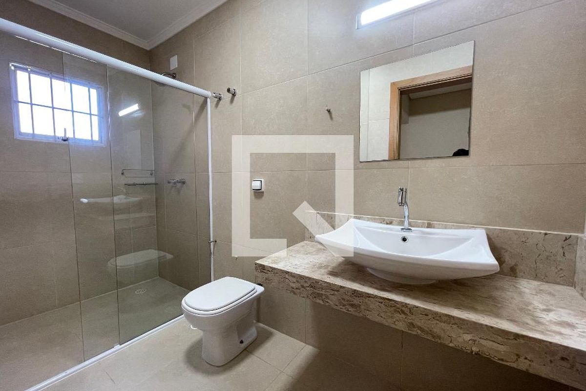 Casa, 3 quartos, 277 m² - Foto 38