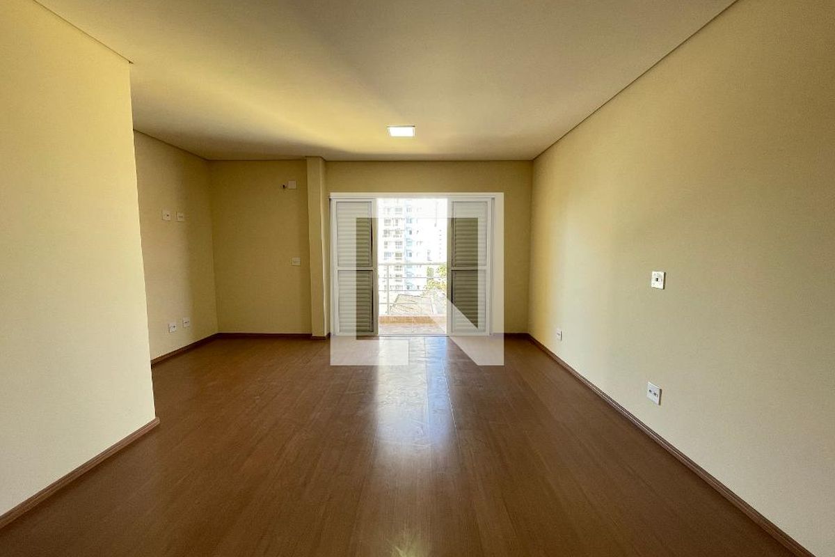 Casa, 3 quartos, 277 m² - Foto 32