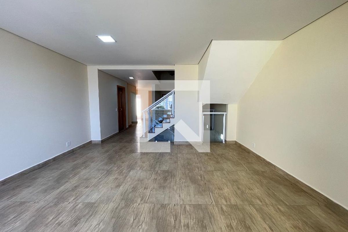 Casa, 3 quartos, 277 m² - Foto 4