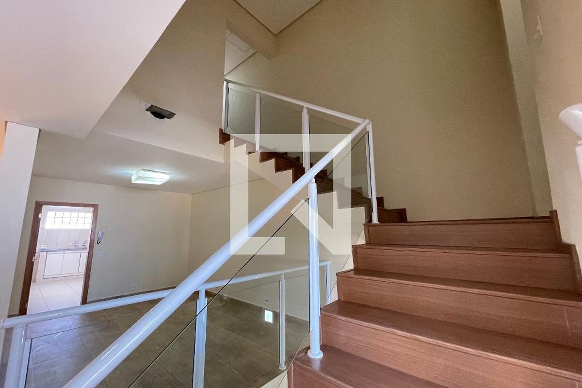 Casa, 3 quartos, 277 m² - Foto 57