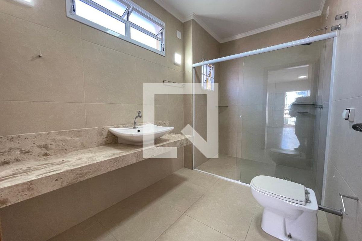 Casa, 3 quartos, 277 m² - Foto 45