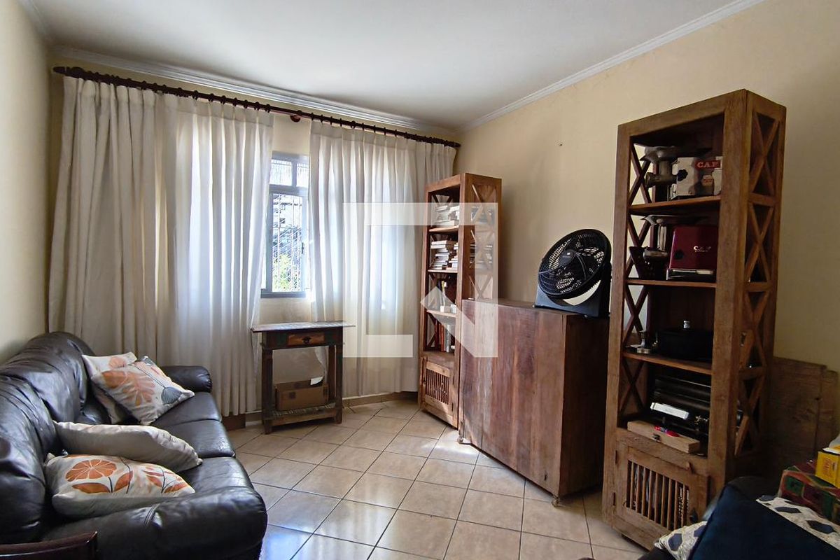 Casa, 3 quartos, 130 m² - Foto 2
