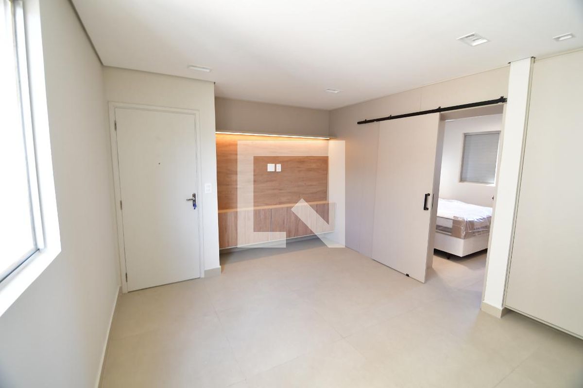 Apartamento à Venda - Centro, 1 Quarto,  44 m2 em , Campinas - sp | SoloBR