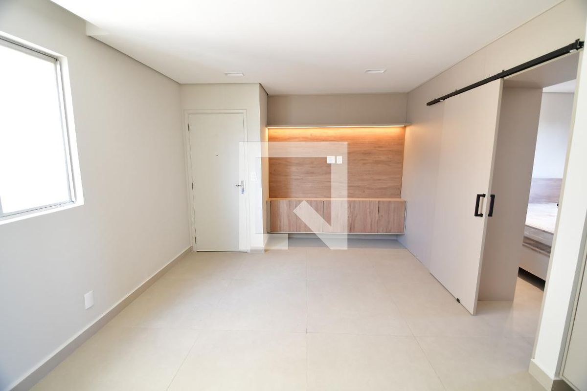 Apartamento à Venda - Centro, 1 Quarto,  44 m2 em , Campinas - sp | SoloBR
