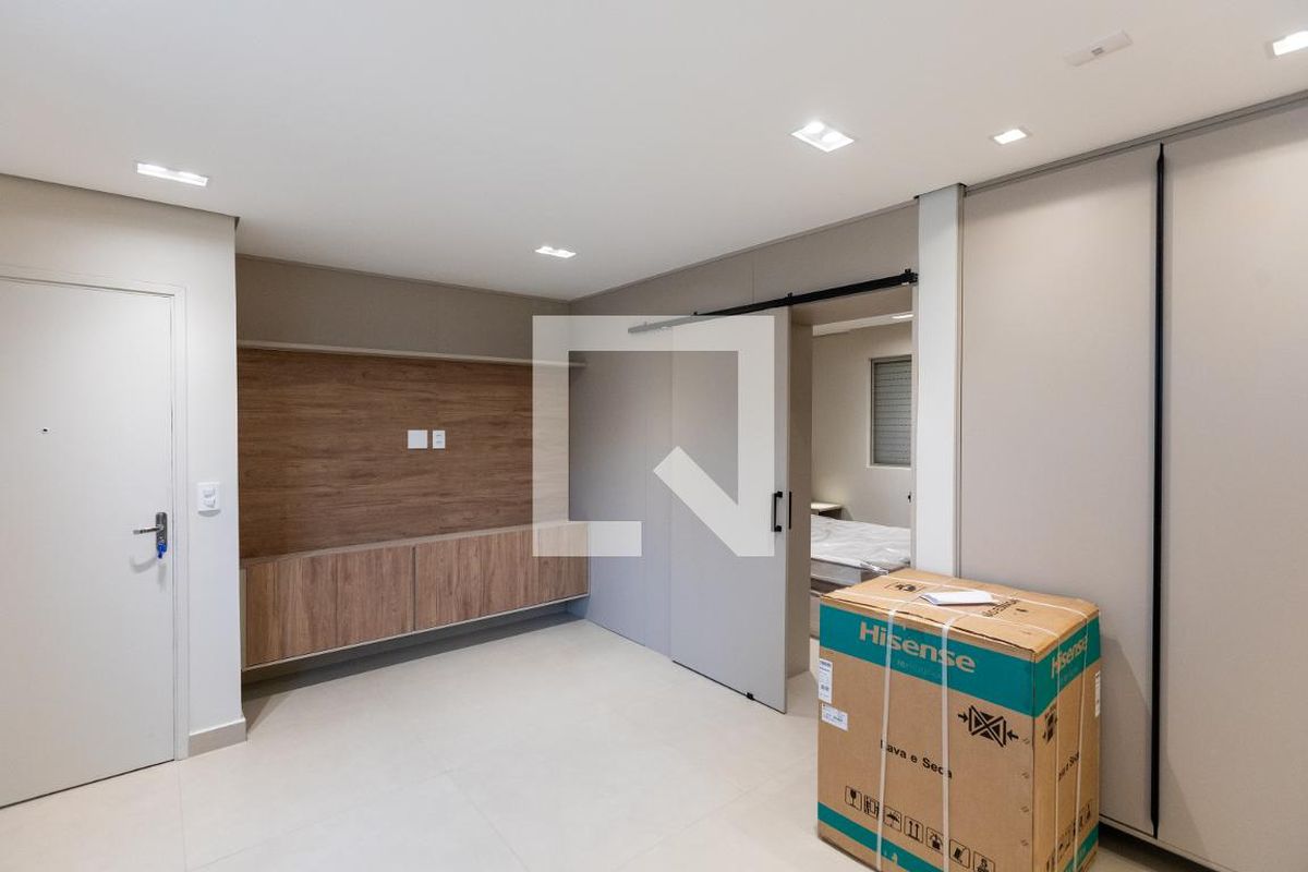 Apartamento à Venda - Centro, 1 Quarto,  44 m2 em , Campinas - sp | SoloBR