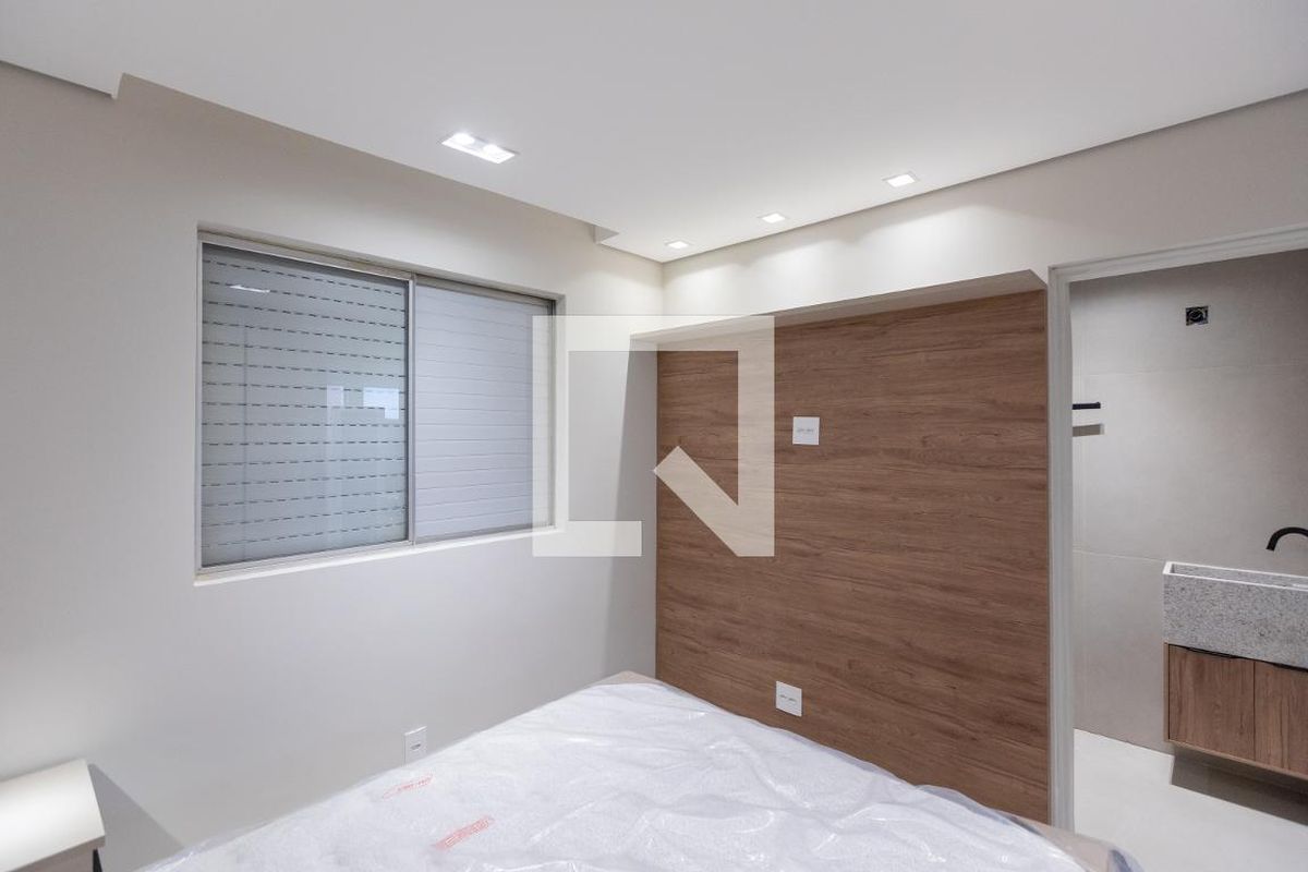 Apartamento à Venda - Centro, 1 Quarto,  44 m2 em , Campinas - sp | SoloBR