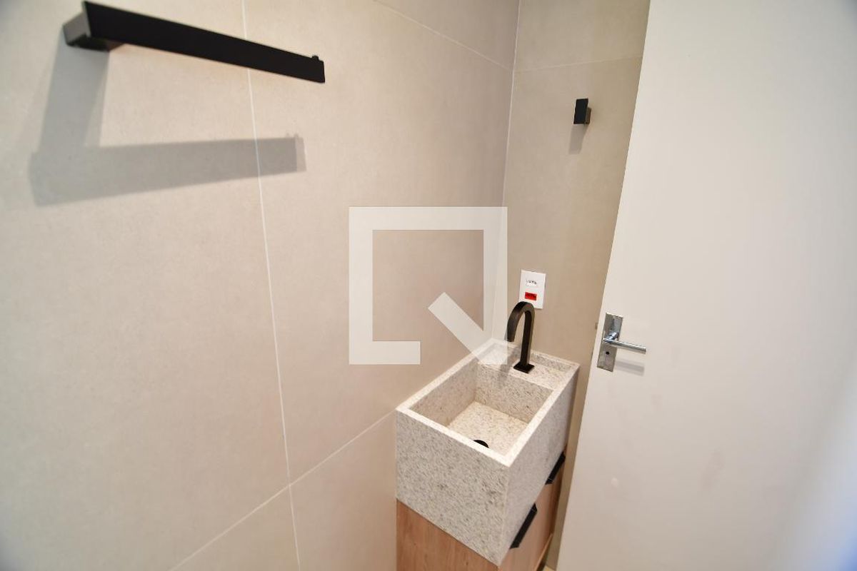 Apartamento à Venda - Centro, 1 Quarto,  44 m2 em , Campinas - sp | SoloBR