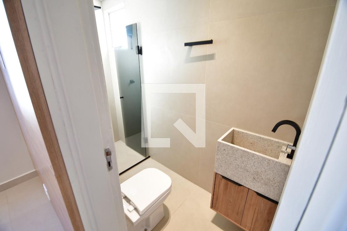 Apartamento à Venda - Centro, 1 Quarto,  44 m2 em , Campinas - sp | SoloBR