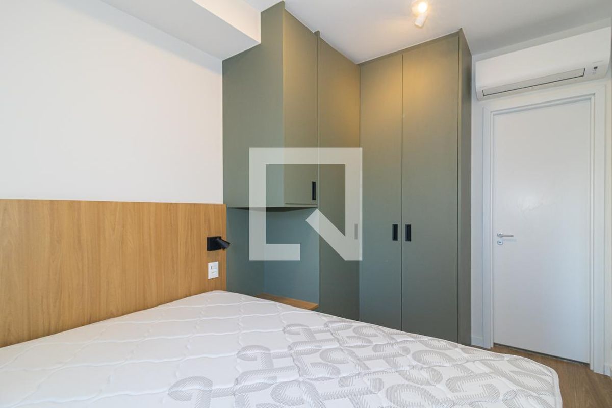 Apartamento, 1 quarto, 32 m² - Foto 13