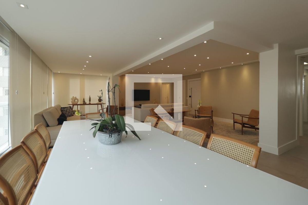 Apartamento, 4 quartos, 189 m² - Foto 1