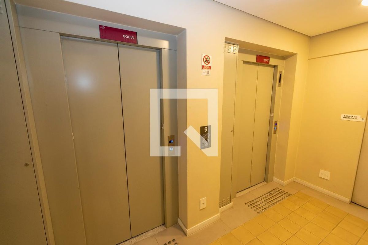 Apartamento à Venda - Bosque, 1 Quarto,  50 m2 em , Campinas - sp | SoloBR