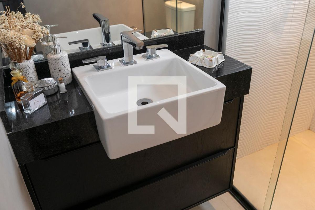 Apartamento à Venda - Bosque, 1 Quarto,  50 m2 em , Campinas - sp | SoloBR