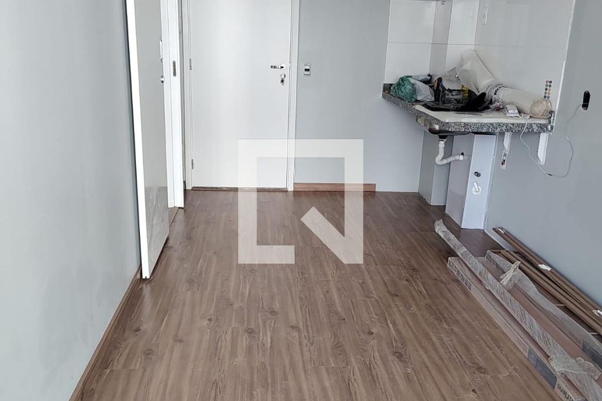 Apartamento, 1 quarto, 32 m² - Foto 2