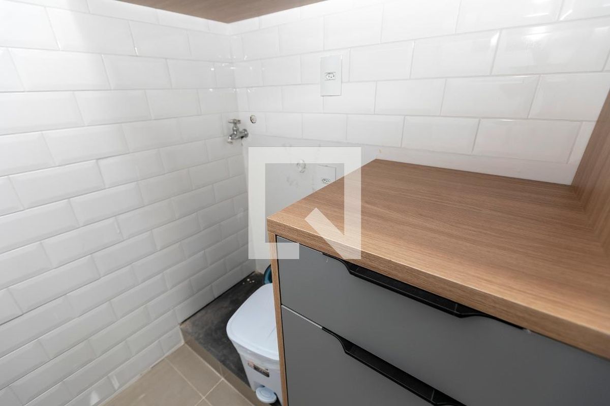 Apartamento à Venda - Cambuí, 1 Quarto,  60 m2 em , Campinas - sp | SoloBR