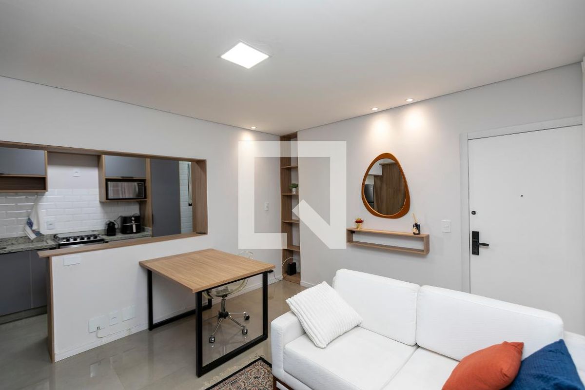 Apartamento à Venda - Cambuí, 1 Quarto,  60 m2 em , Campinas - sp | SoloBR