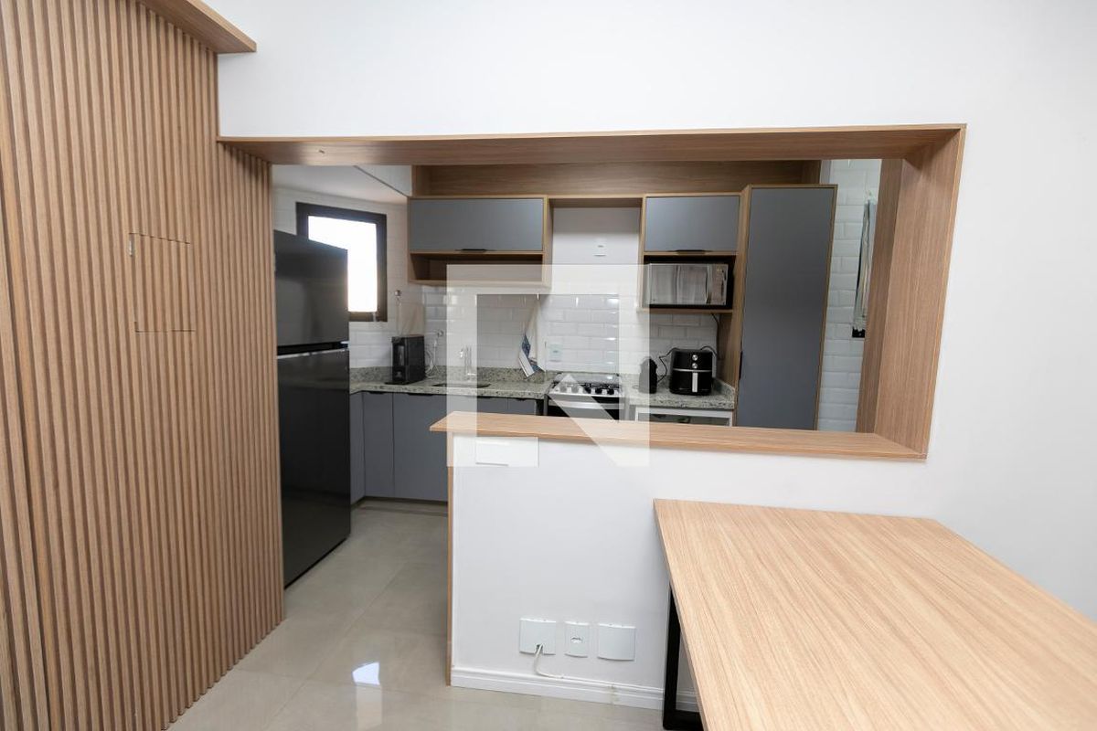 Apartamento à Venda - Cambuí, 1 Quarto,  60 m2 em , Campinas - sp | SoloBR