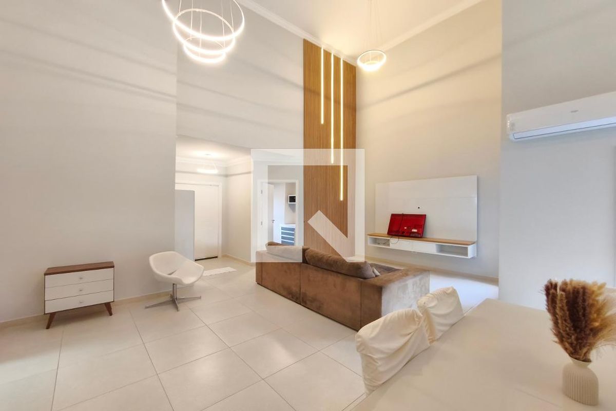 Casa à Venda - Swiss Park, 5 Quartos,  299 m2 em , Campinas - sp | SoloBR