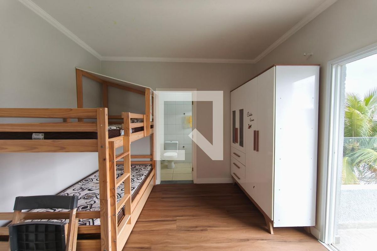 Casa à Venda - Swiss Park, 5 Quartos,  299 m2 em , Campinas - sp | SoloBR