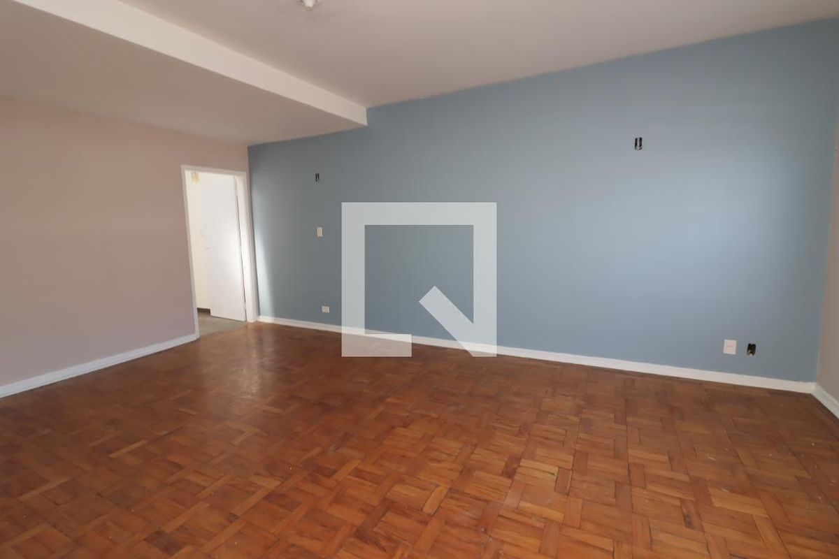 Casa, 3 quartos, 182 m² - Foto 2