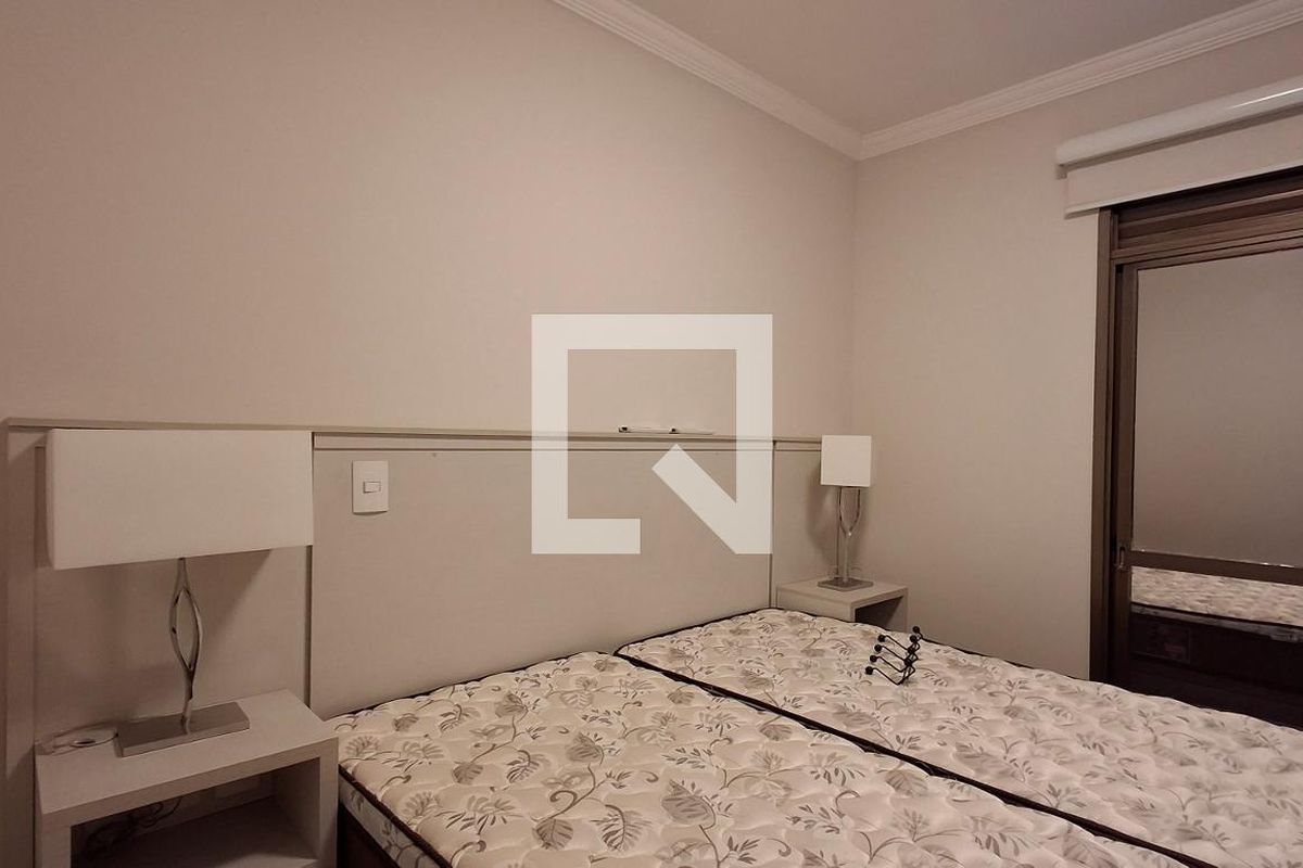 Apartamento à Venda - Cambuí, 1 Quarto,  79 m2 em , Campinas - sp | SoloBR