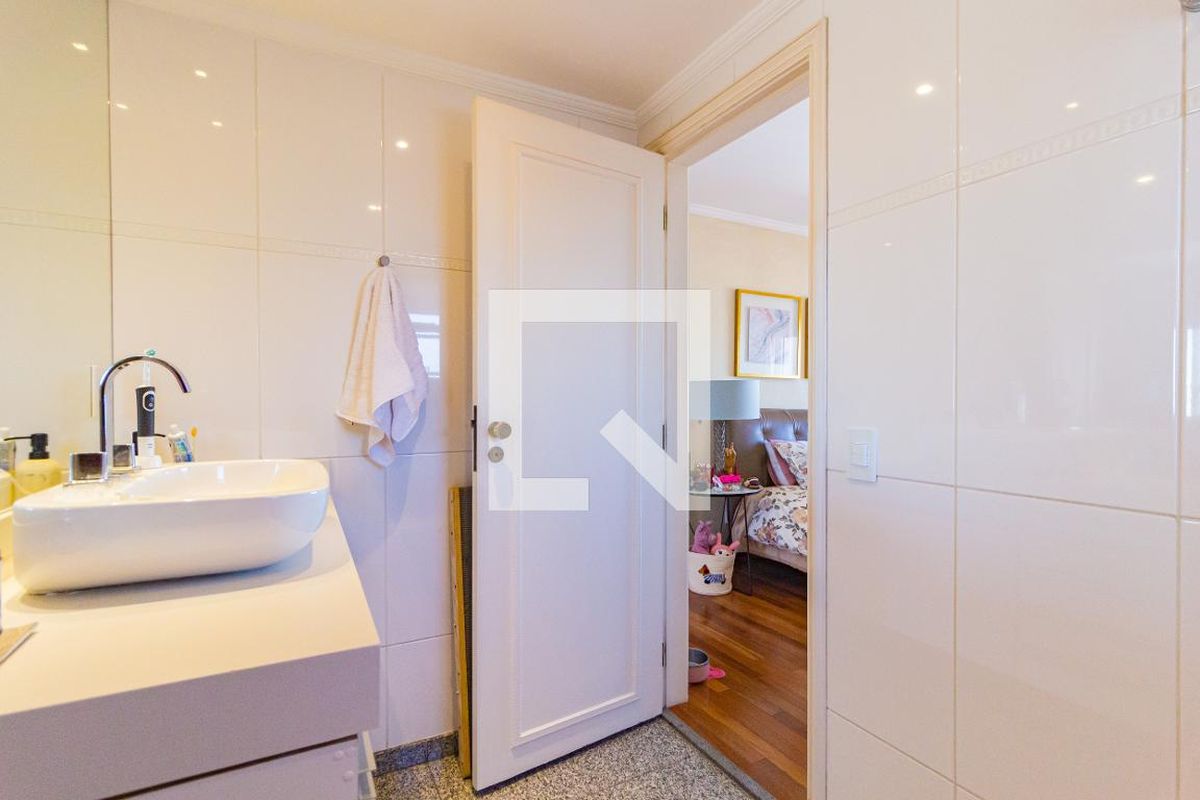 Apartamento, 3 quartos, 134 m² - Foto 23