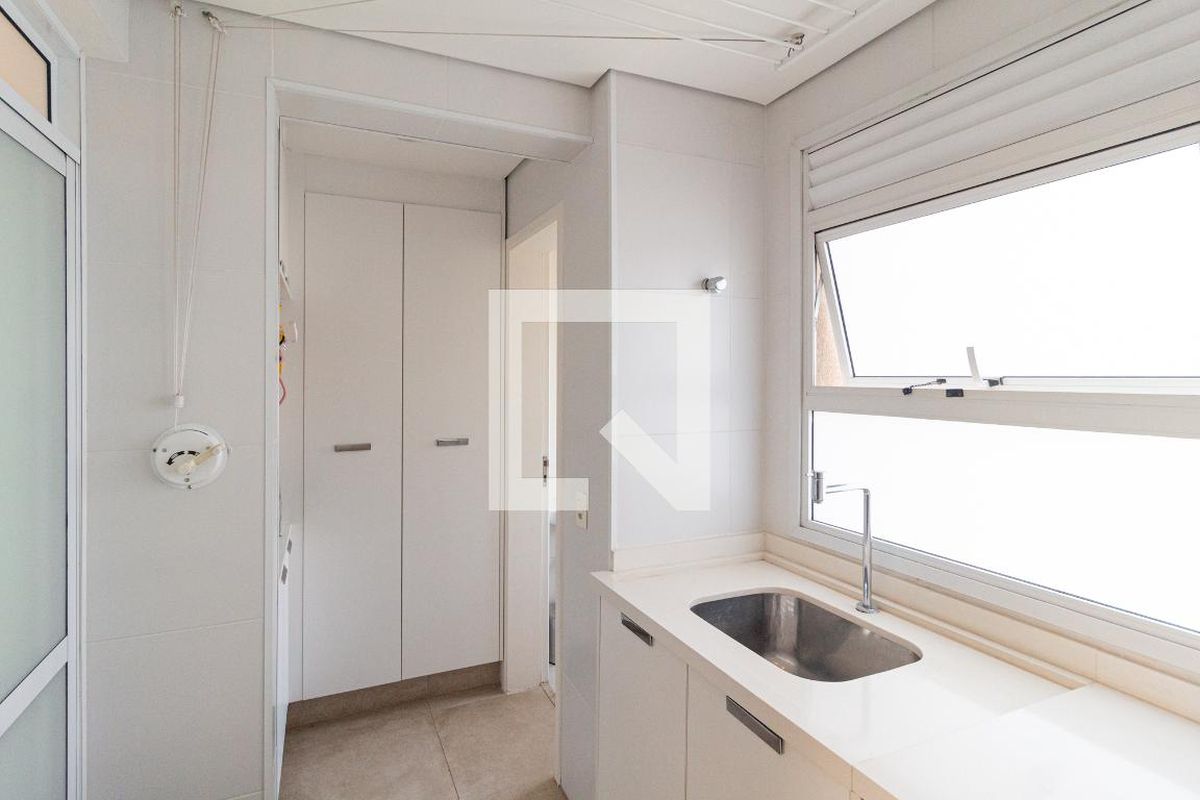 Apartamento, 3 quartos, 187 m² - Foto 35