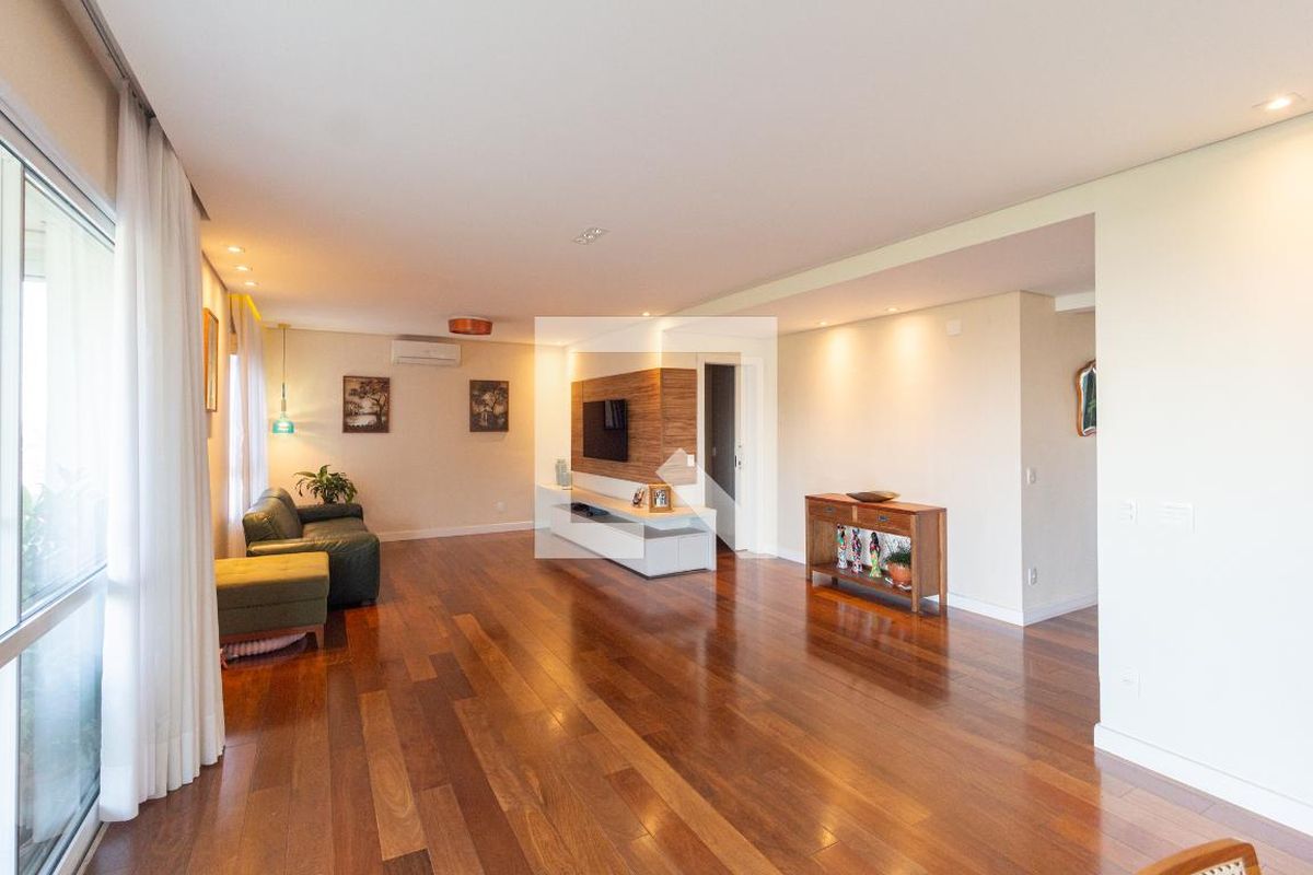 Apartamento, 3 quartos, 187 m² - Foto 2