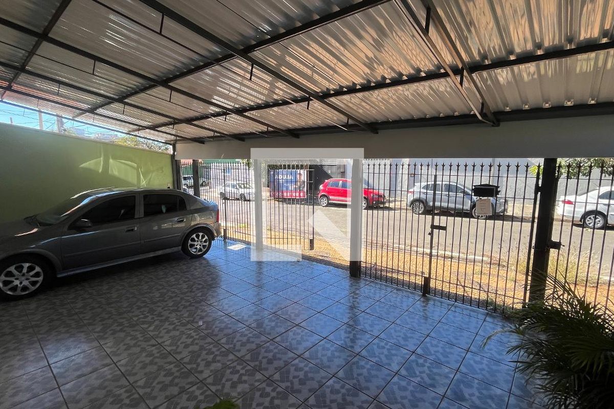 Casa à Venda - Guanabara, 3 Quartos,  260 m2 em , Campinas - sp | SoloBR