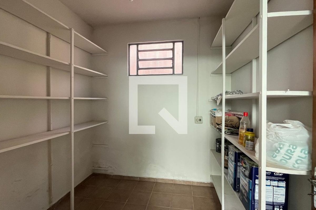 Casa à Venda - Guanabara, 3 Quartos,  260 m2 em , Campinas - sp | SoloBR