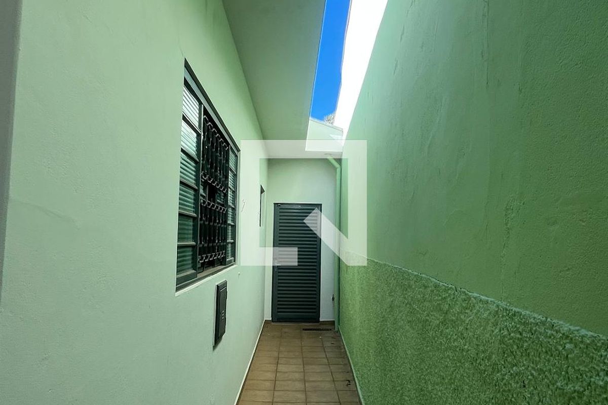 Casa à Venda - Guanabara, 3 Quartos,  260 m2 em , Campinas - sp | SoloBR