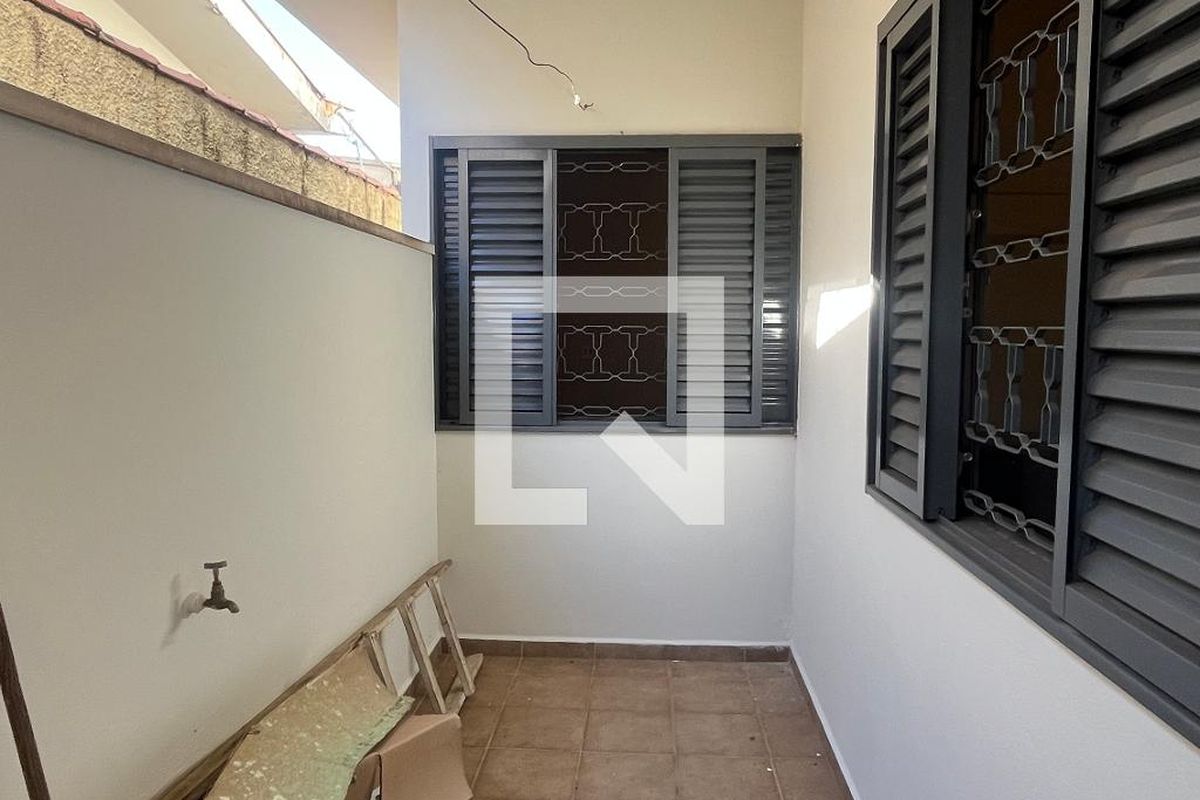 Casa à Venda - Guanabara, 3 Quartos,  260 m2 em , Campinas - sp | SoloBR