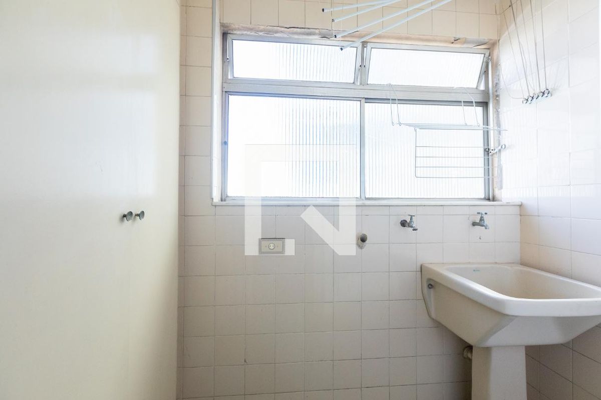Apartamento à Venda - Cambuí, 1 Quarto,  52 m2 em , Campinas - sp | SoloBR