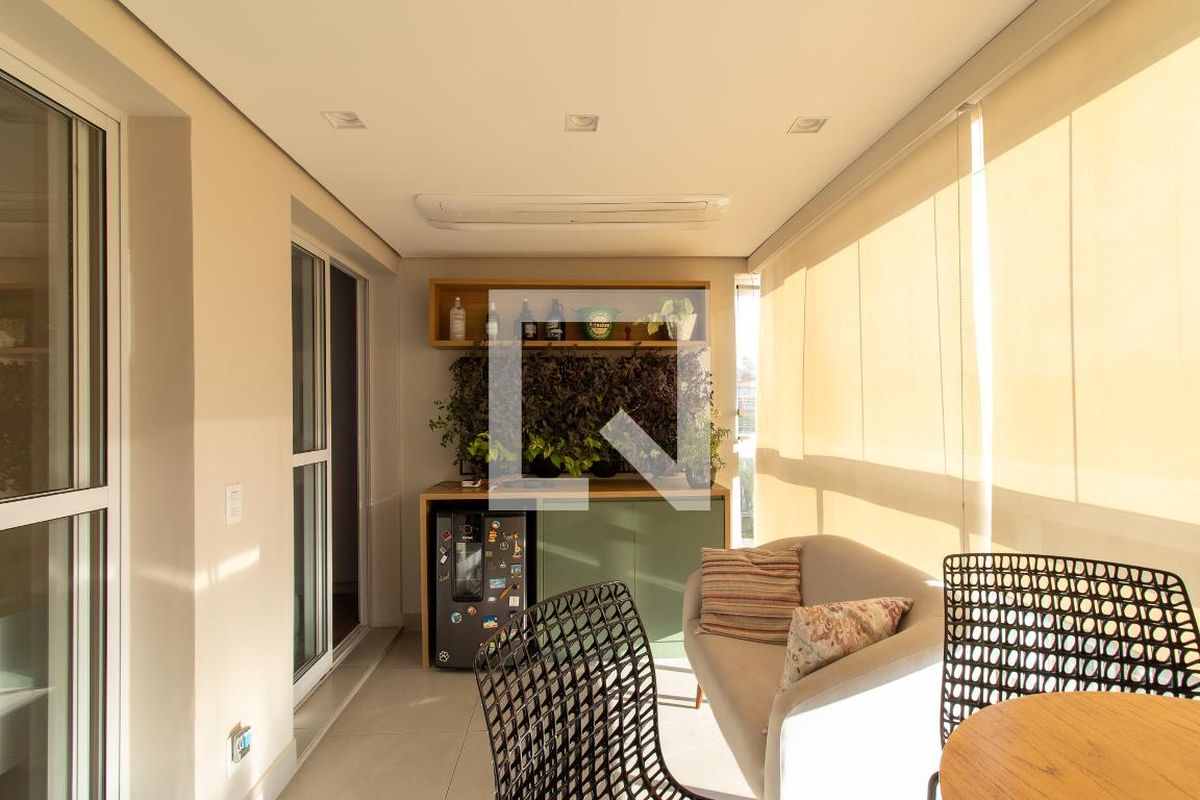 Apartamento à Venda - Lot. Alphaville Campinas, 3 Quartos,  140 m2 em , Campinas - sp | SoloBR
