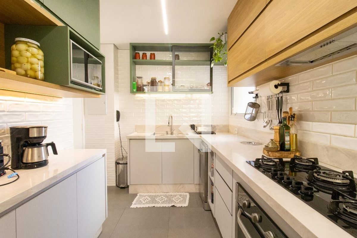 Apartamento à Venda - Lot. Alphaville Campinas, 3 Quartos,  140 m2 em , Campinas - sp | SoloBR