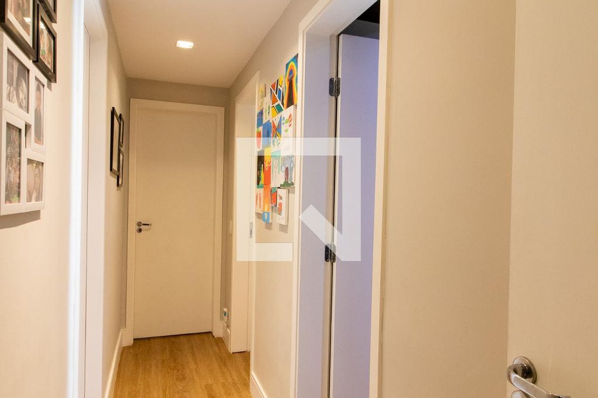 Apartamento à Venda - Lot. Alphaville Campinas, 3 Quartos,  140 m2 em , Campinas - sp | SoloBR