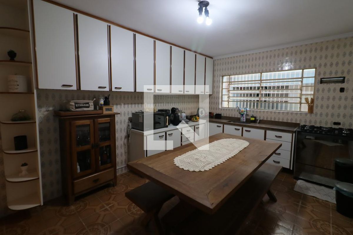 Casa, 3 quartos, 180 m² - Foto 26