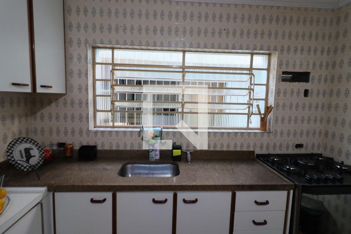 Casa, 3 quartos, 180 m² - Foto 28