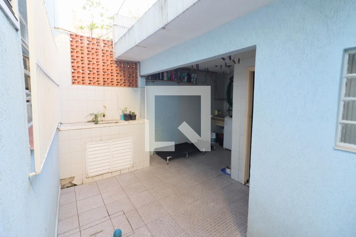 Casa, 3 quartos, 180 m² - Foto 33