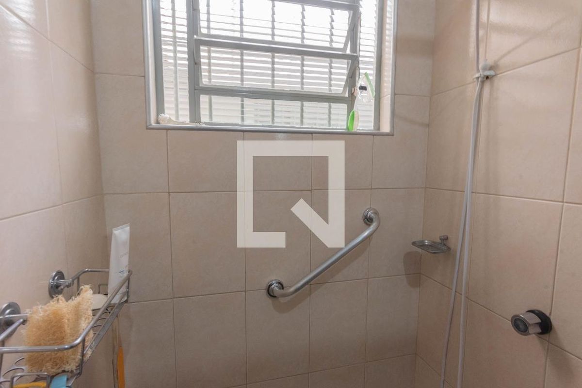 Casa à Venda - Jardim do Lago, 3 Quartos,  280 m2 em , Campinas - sp | SoloBR