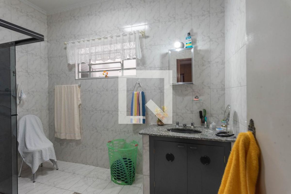 Casa à Venda - Jardim do Lago, 3 Quartos,  280 m2 em , Campinas - sp | SoloBR