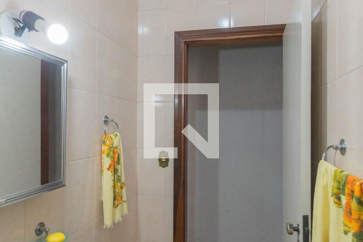 Casa à Venda - Jardim do Lago, 3 Quartos,  280 m2 em , Campinas - sp | SoloBR
